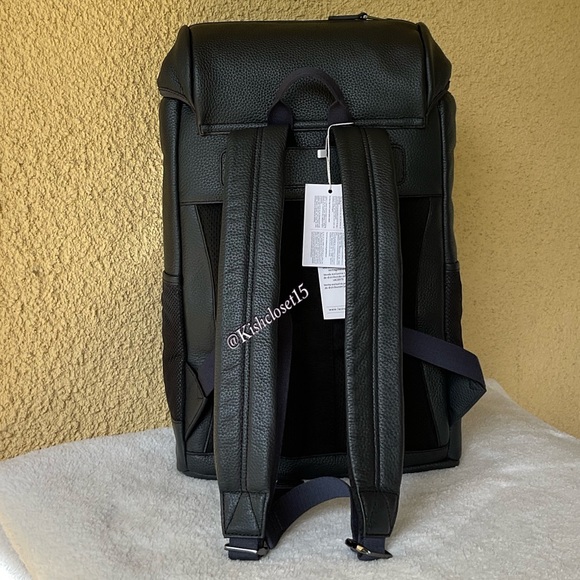 NWOT Lacoste Men's Altitude Genuine Cow Leather Flap Backpack - Picture 4 of 16